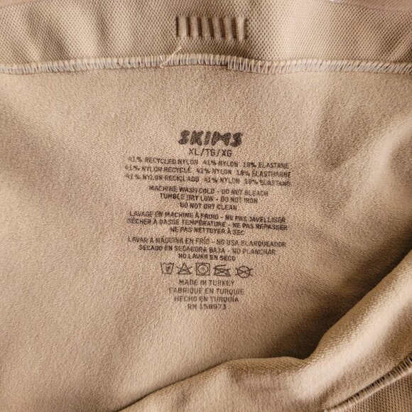 Skims High-Waisted Shapewear Shorts in Sienna size XL New In Box - Picture 8 of 11